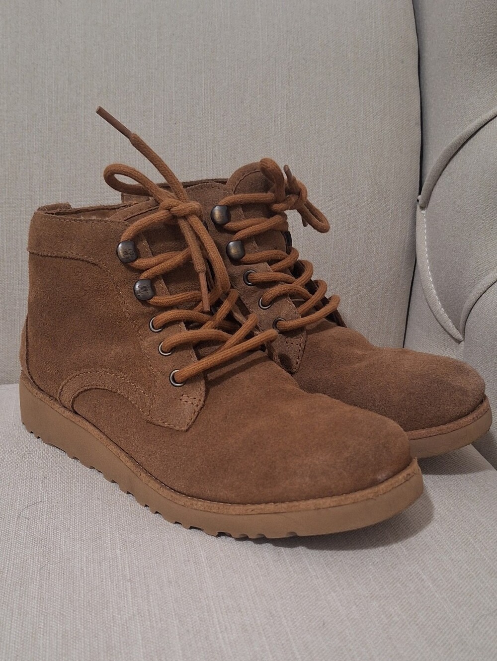 🤎 UGG Bethany Chestnut Lace Up Boots